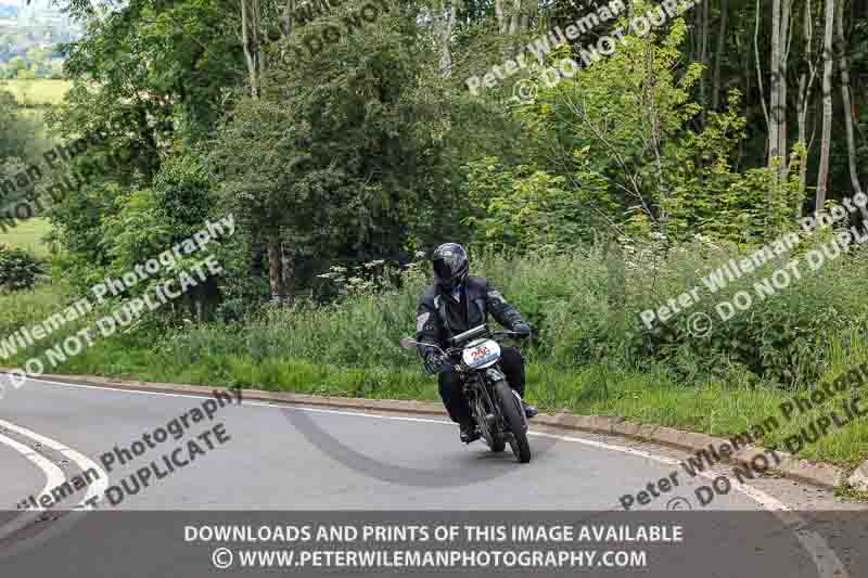 Vintage motorcycle club;eventdigitalimages;no limits trackdays;peter wileman photography;vintage motocycles;vmcc banbury run photographs